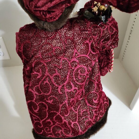16" Grandeur Noel Santa Claus /Detailed Fabric Collectors Edition/Christmas - Picture 11 of 12